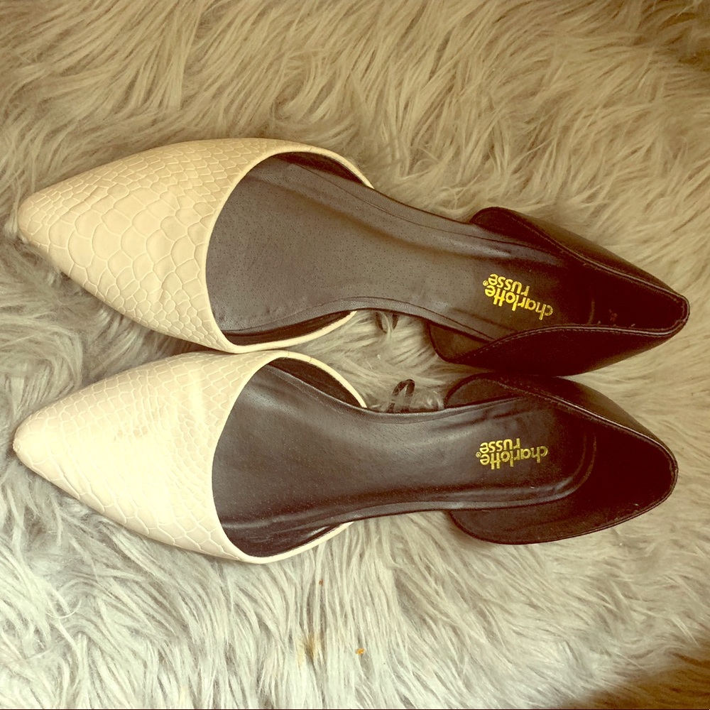 2 color  pointy flats